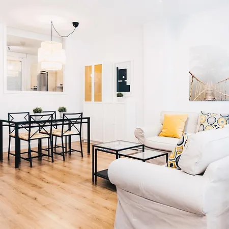 By People Appartement Bilbao