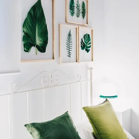 By People Apartment *